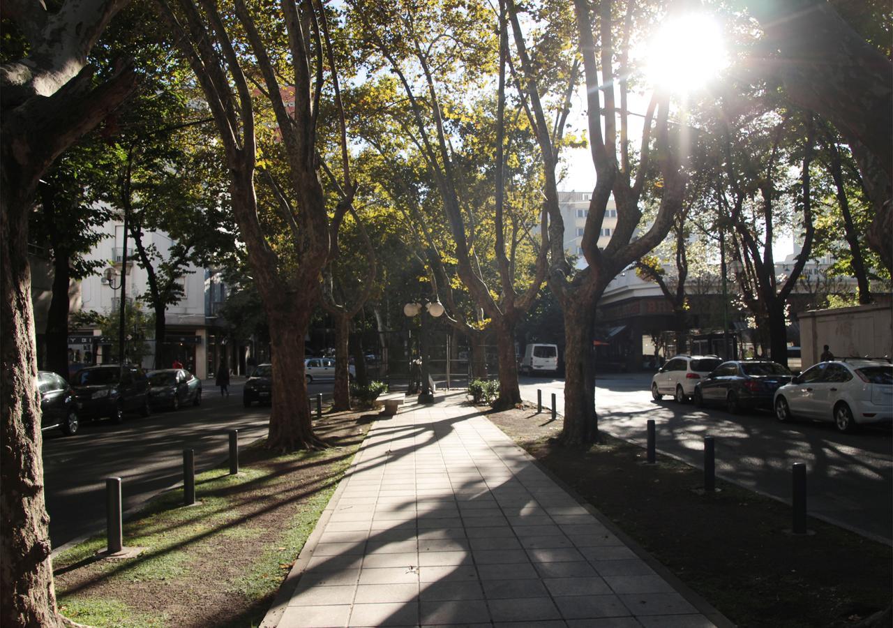 Days & By Wyndham La Plata